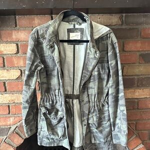 Universal Thread Camouflage Utility Jacket